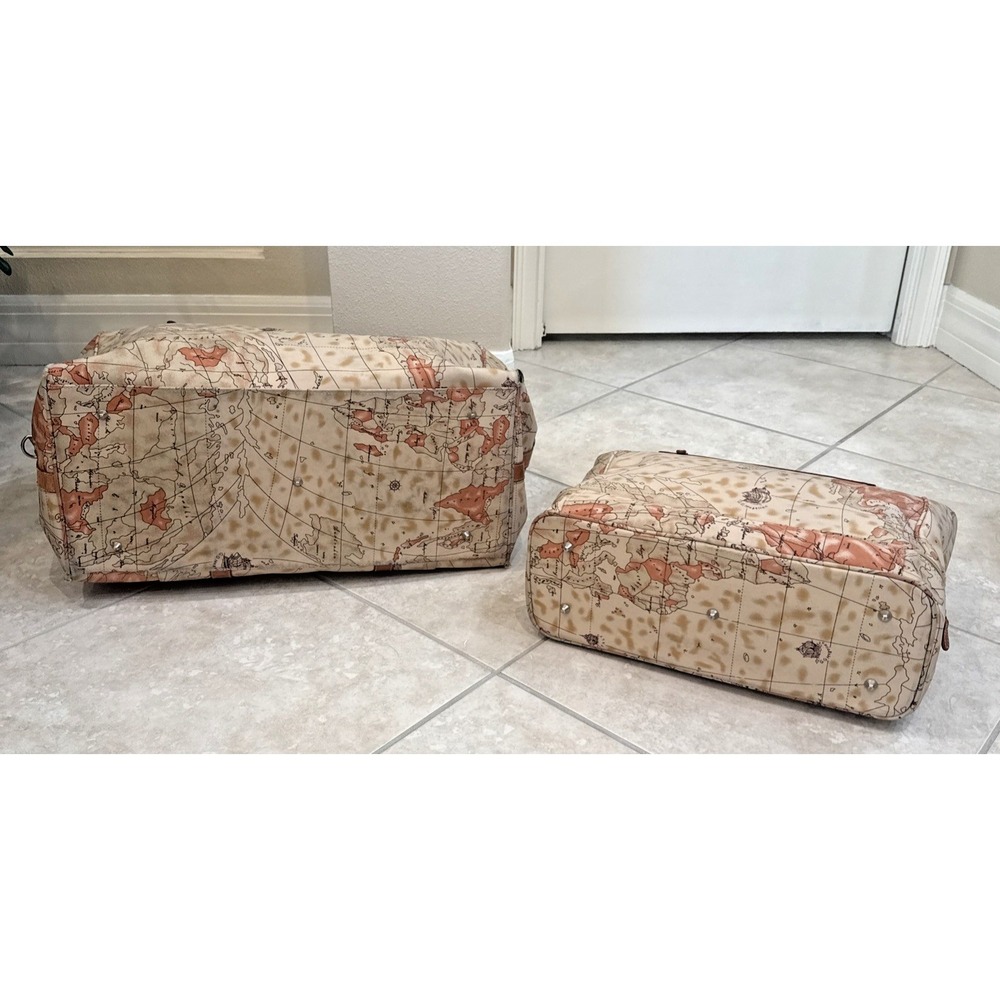 FRED'S‎ INT'L Set of 2 Wanderlust Map Travel Bag Carry-on Duffle Bag Weekenders - Picture 3 of 14